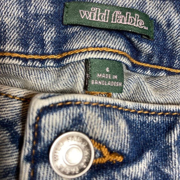 Wild Fable Distressed Raw Hemline Denim Mini Skirt Size 6 - Picture 11 of 15